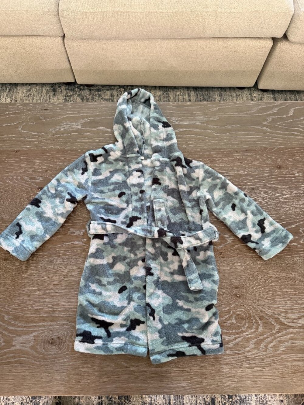 Boys PL Sleep blue camoflauge robe sleepwear long sleeve size 6